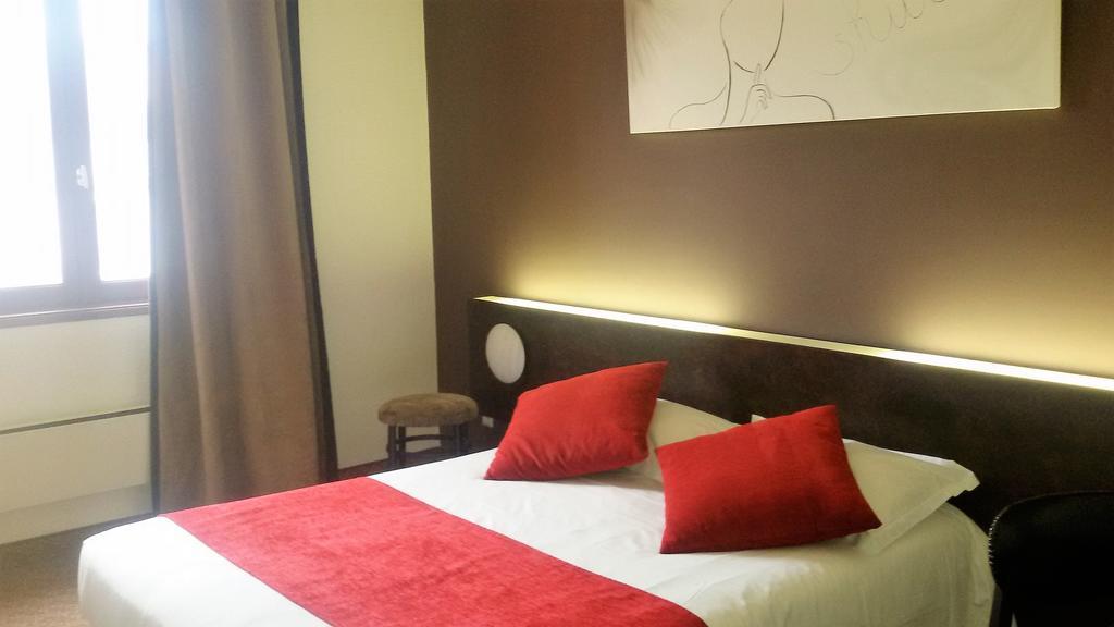 Le Merle Blanc Hotel Logis Digoin Exterior photo